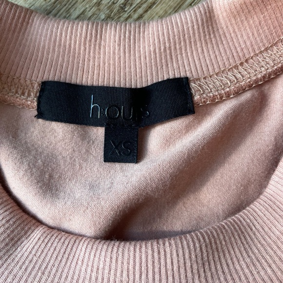 h:ours Pink Asymmetrical Cutout Tee Dress Size XS Mini Bodycon Casual Chic - Picture 3 of 5